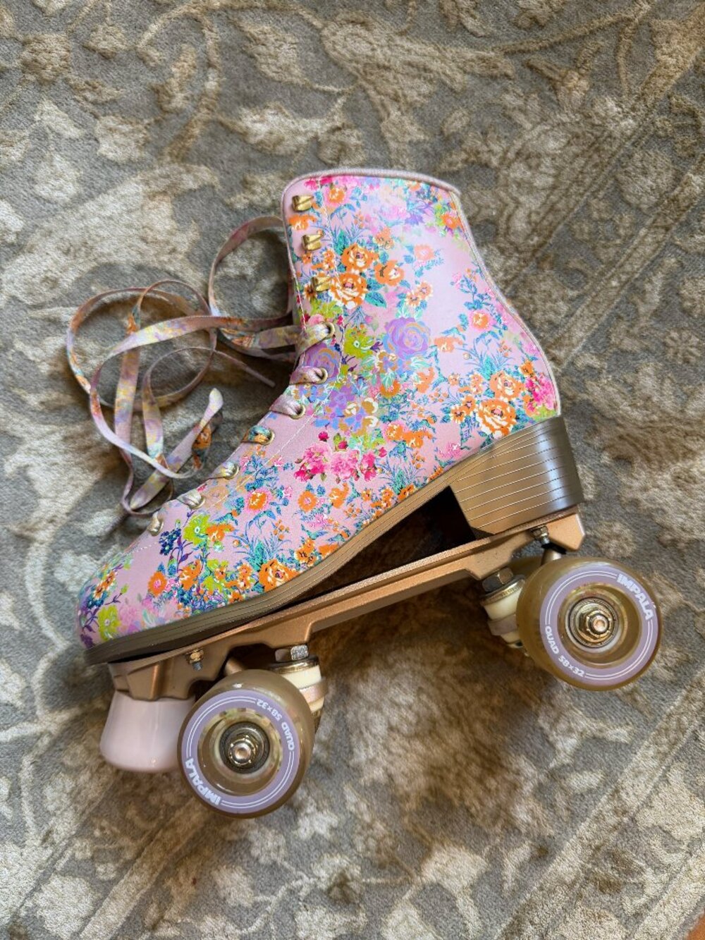 Impala X Cynthia Rowley Quad roller skates